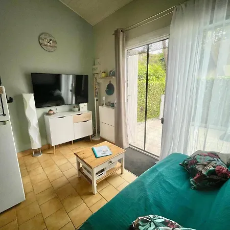 Maisonnette Avec Terrasse A 300m De La 2 Etoiles * Saint-Georges-de-Didonne