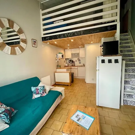 Maisonnette Avec Terrasse A 300m De La 2 Etoiles Saint-Georges-de-Didonne