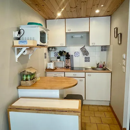 Prázdninový dům Maisonnette Avec Terrasse A 300m De La 2 Etoiles Saint-Georges-de-Didonne