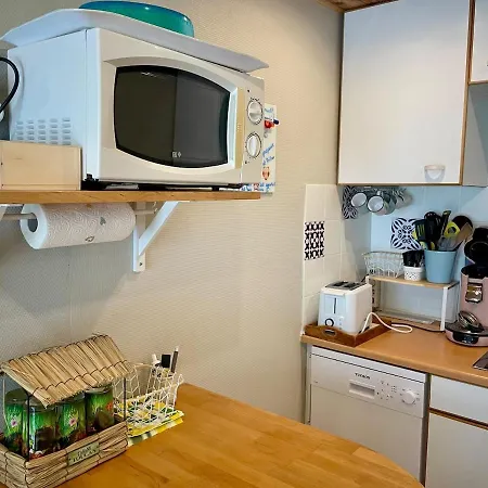 Vakantiehuis Maisonnette Avec Terrasse A 300m De La 2 Etoiles Saint-Georges-de-Didonne